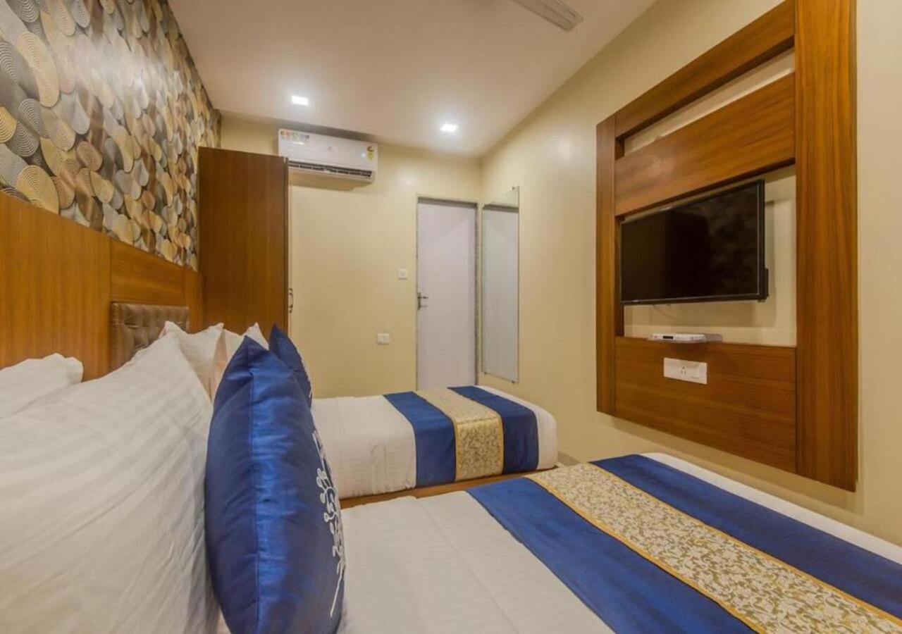 Hotel Arton Regency Near Terminal 2 Airport Bombay Extérieur photo